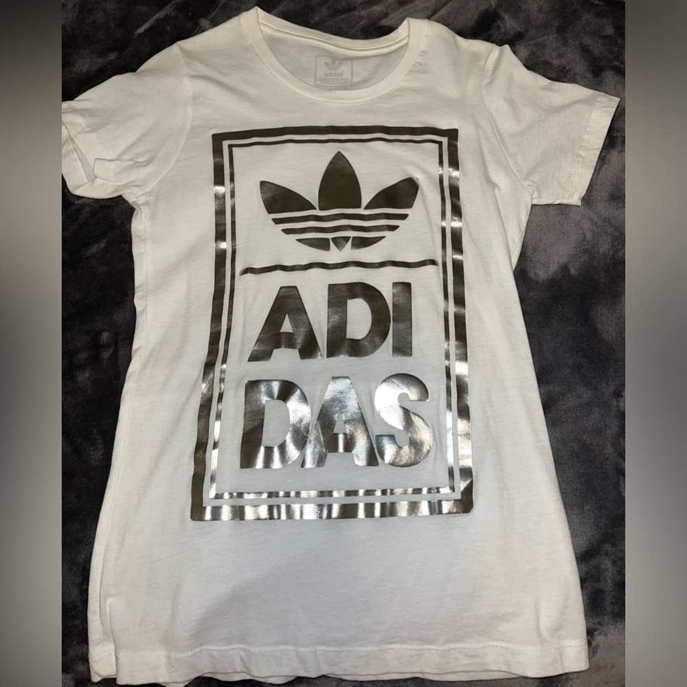 Adidas top